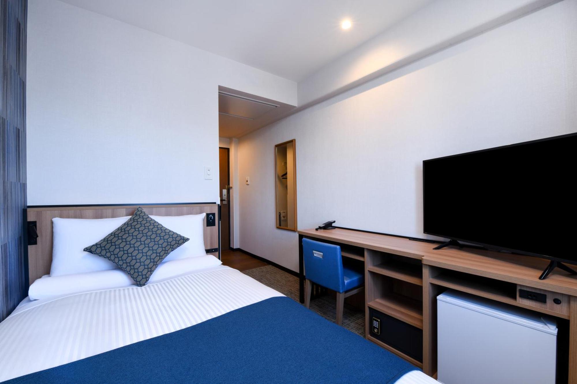 Hotel Mystays Ацуґі Екстер'єр фото