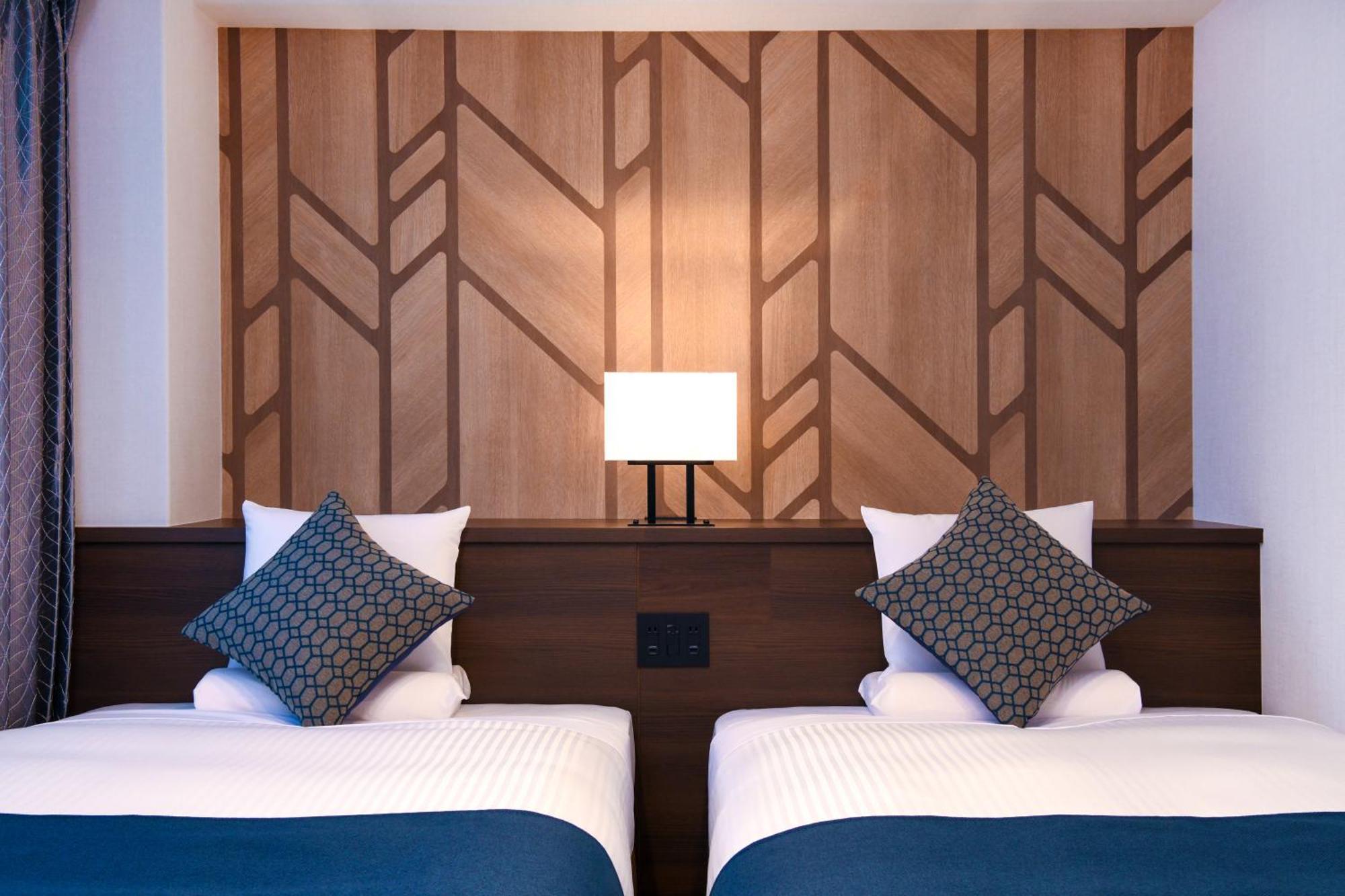 Hotel Mystays Ацуґі Екстер'єр фото